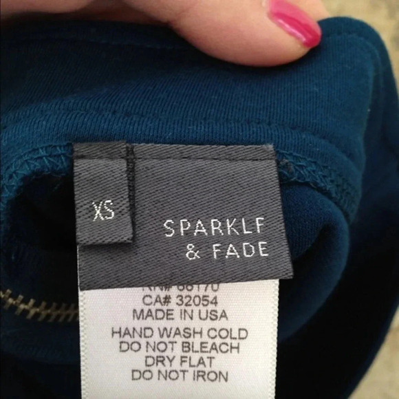 NWOT Urban Outfitters Blue Shorts - Picture 3 of 7